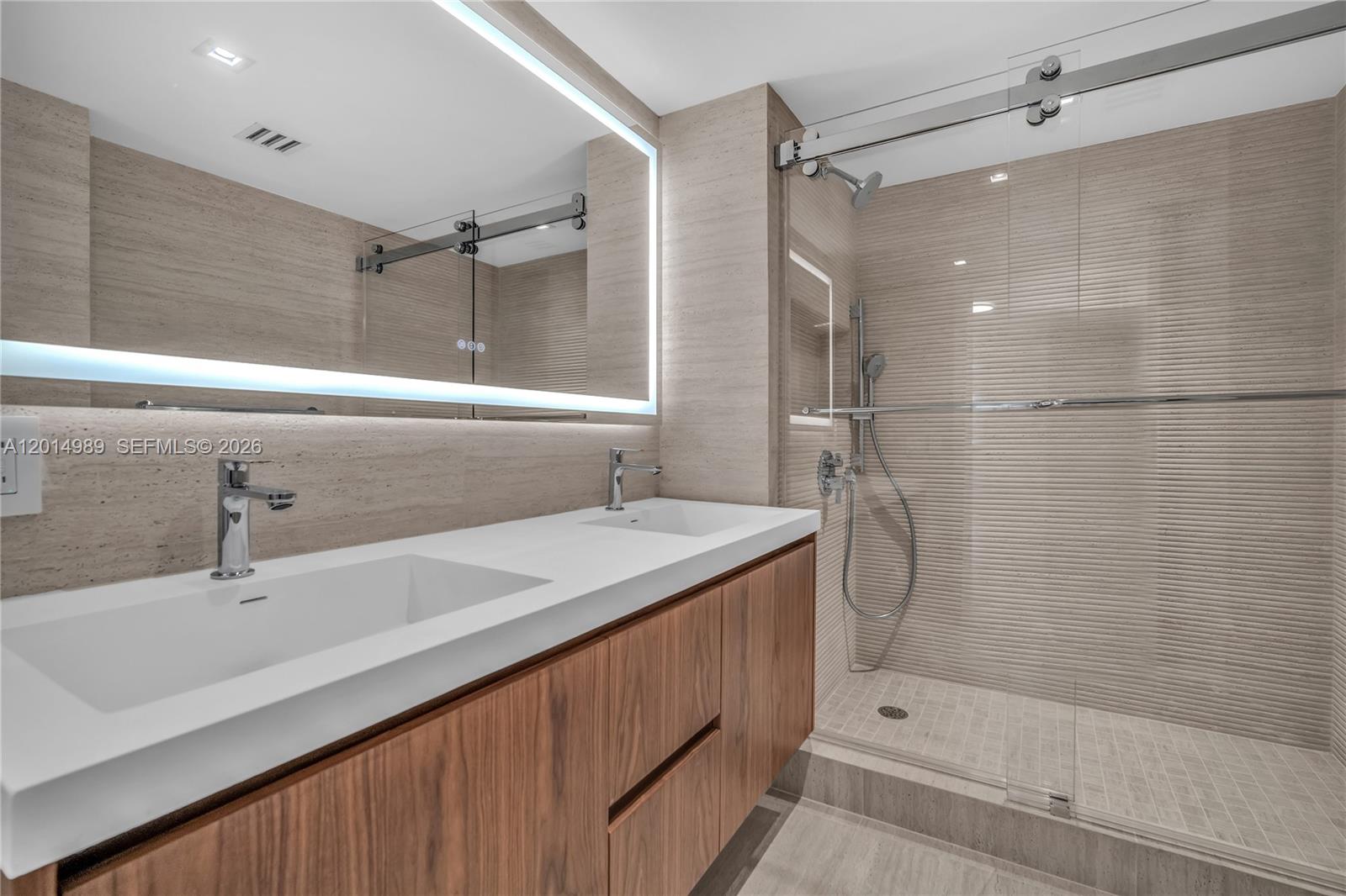 SPIAGGIA OCEAN CONDO - Residential