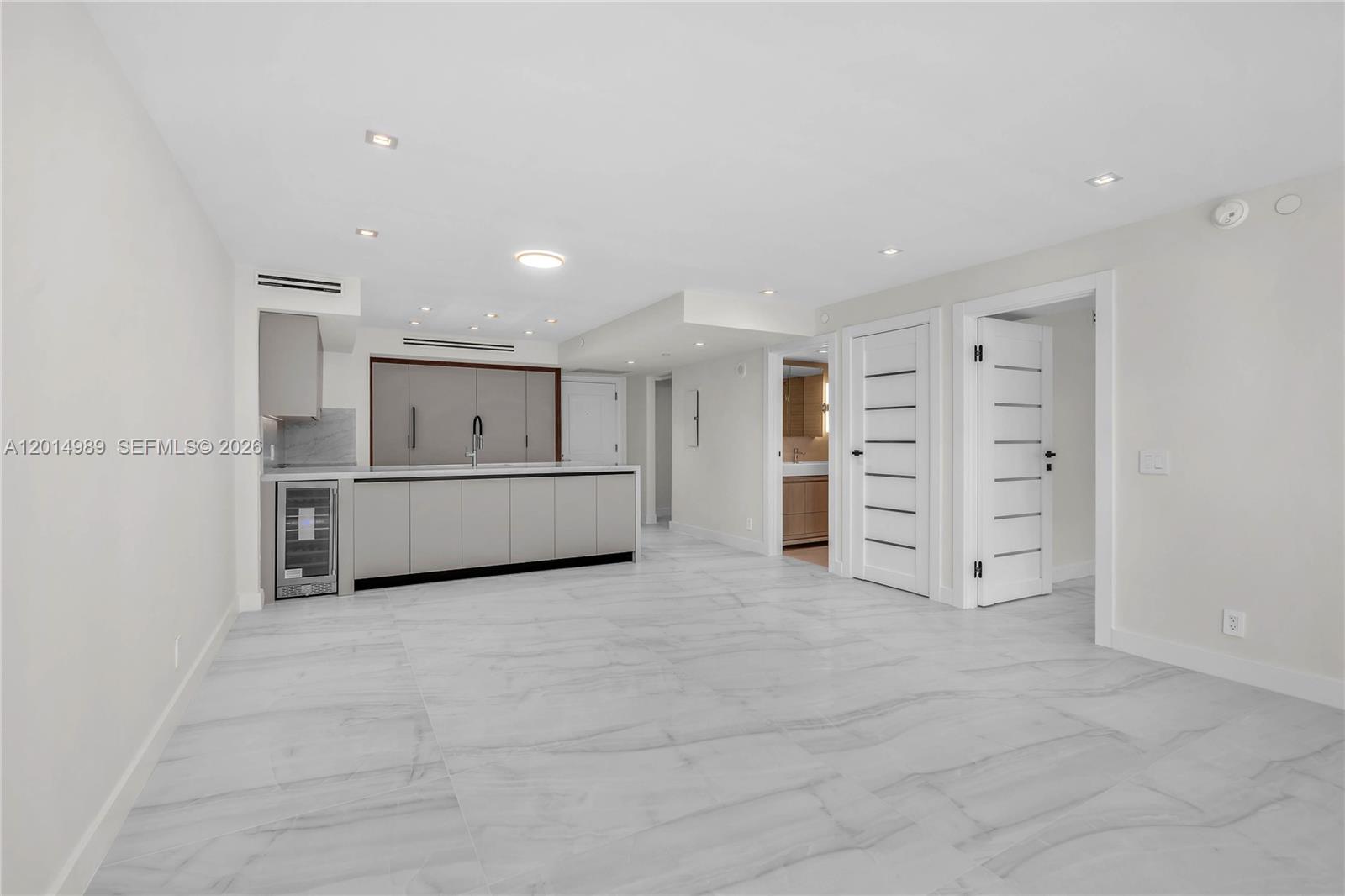 SPIAGGIA OCEAN CONDO - Residential