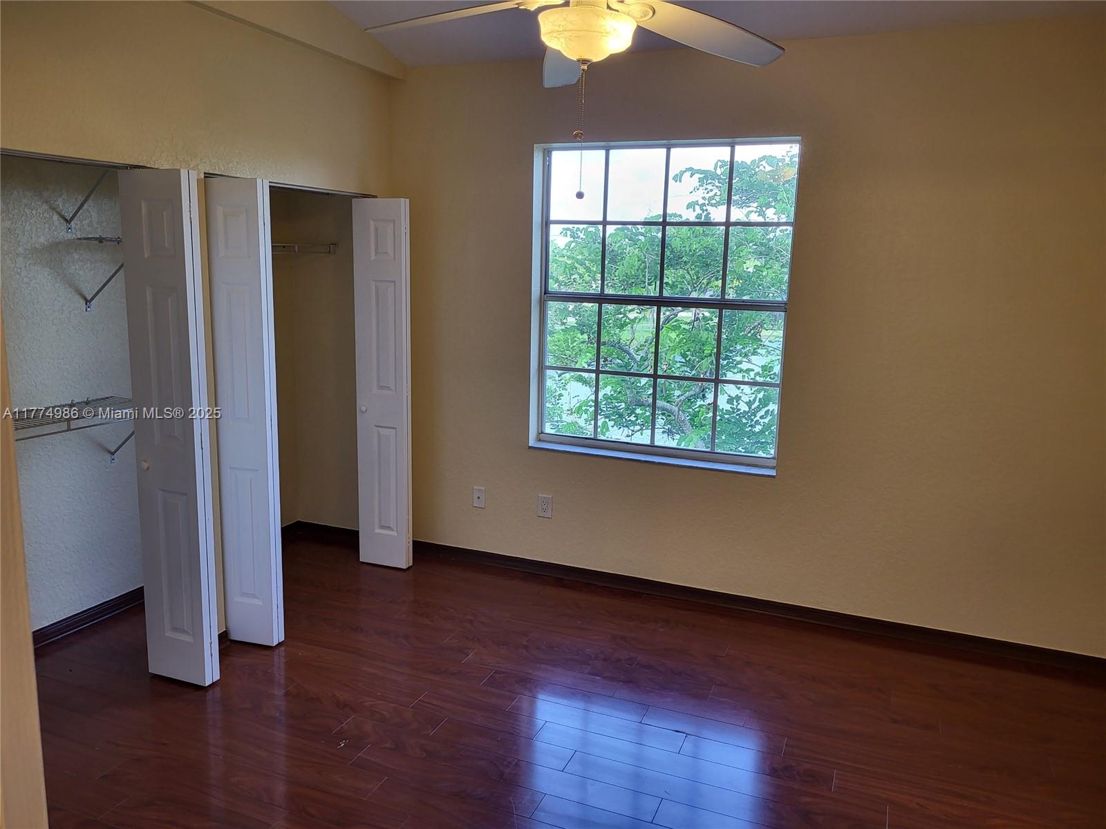 VILLAS DE TUSCANY CONDO - Residential