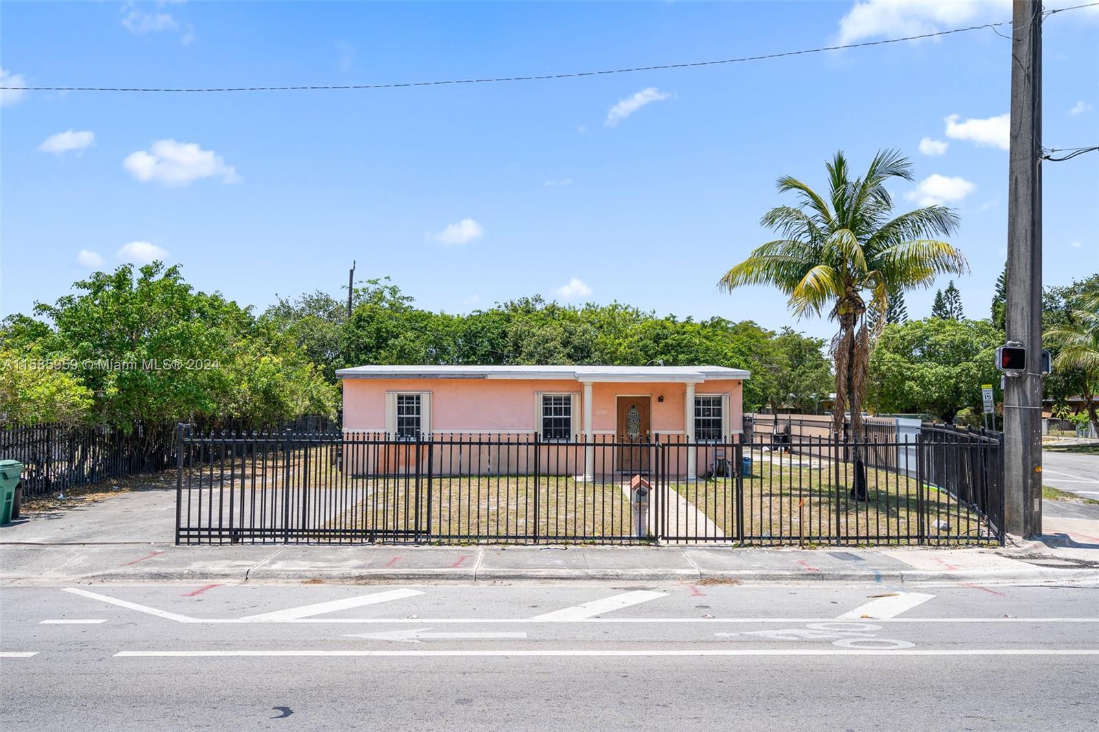 Property for Sale at 16210 Nw 22nd Ave, Miami Gardens, Broward County, Florida - Bedrooms: 3 
Bathrooms: 1  - $375,000