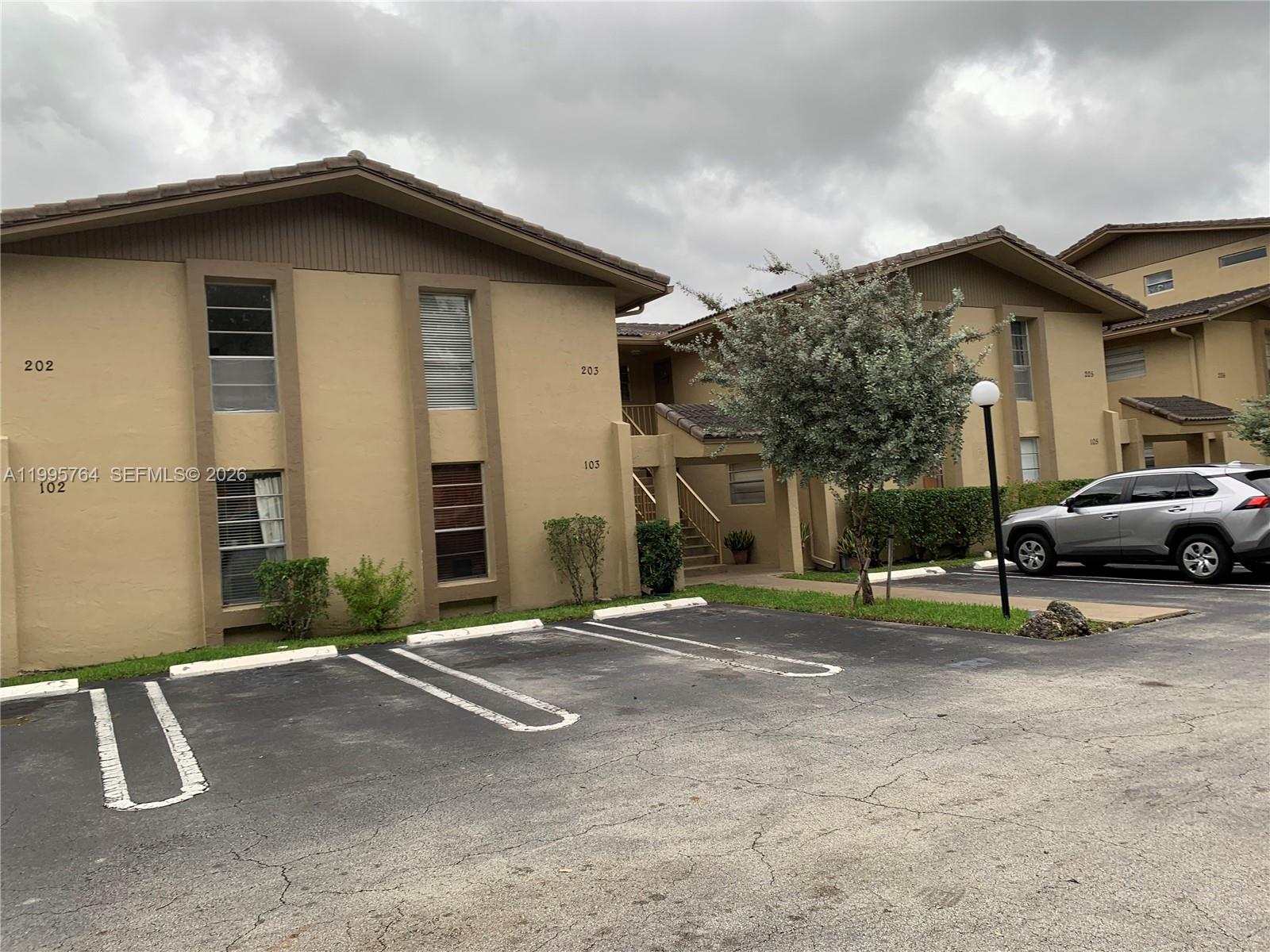 11101 Royal Palm Blvd 203