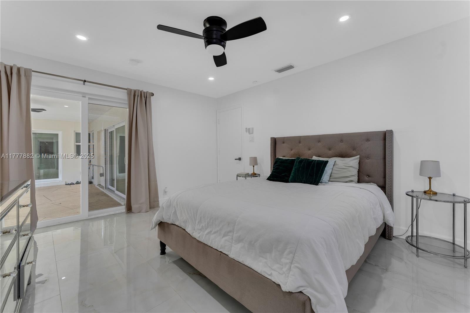 ORIOLE-MARGATE SEC 3 - Residential