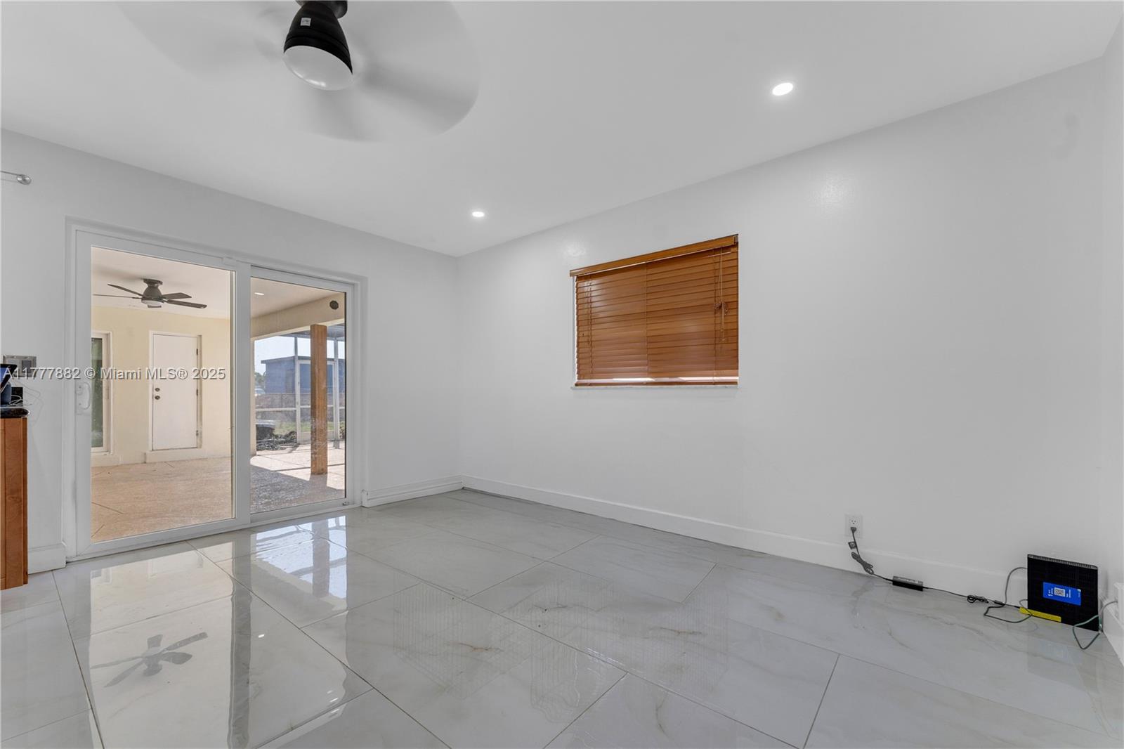 ORIOLE-MARGATE SEC 3 - Residential