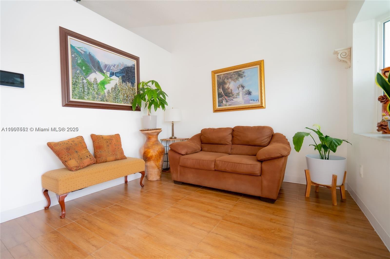 LONDON ESTATES 1ST ADDN - Residential Lease