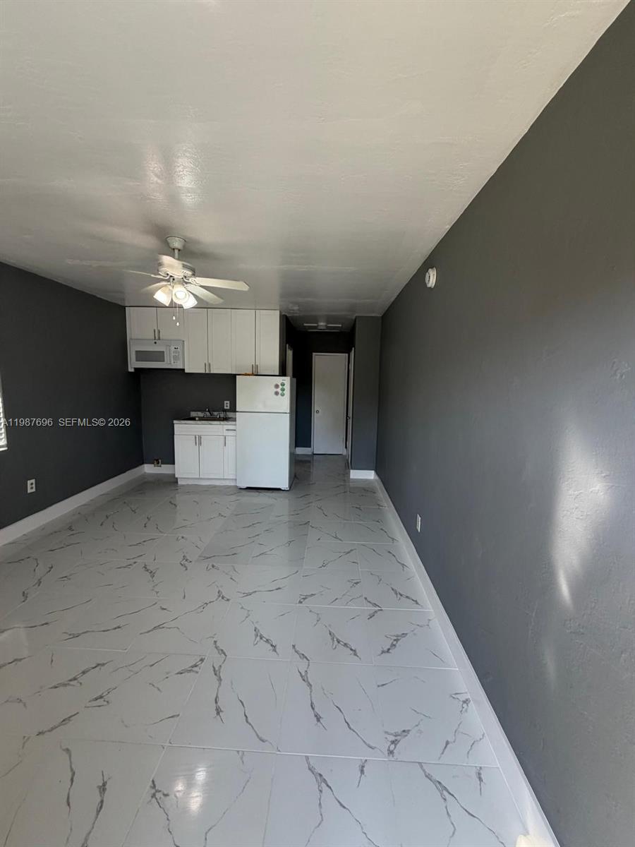 CORONA DEL MAR - Residential Lease