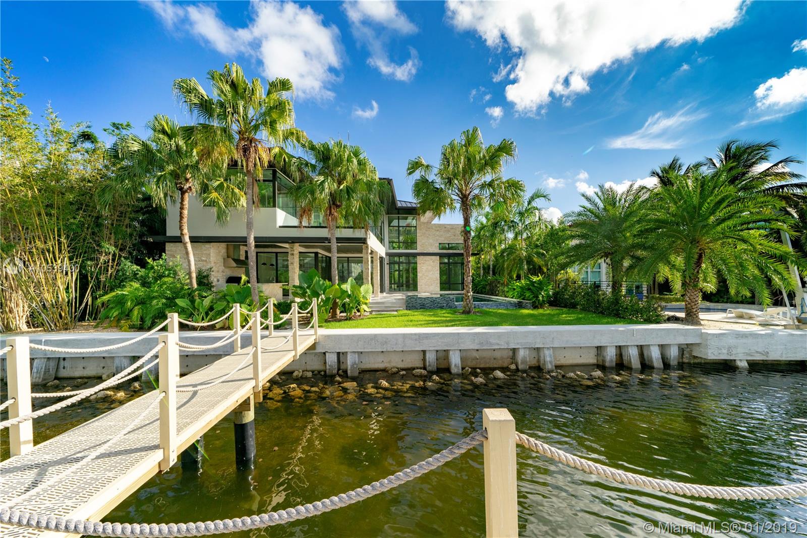 ATLANTIC ISLAND - Residential