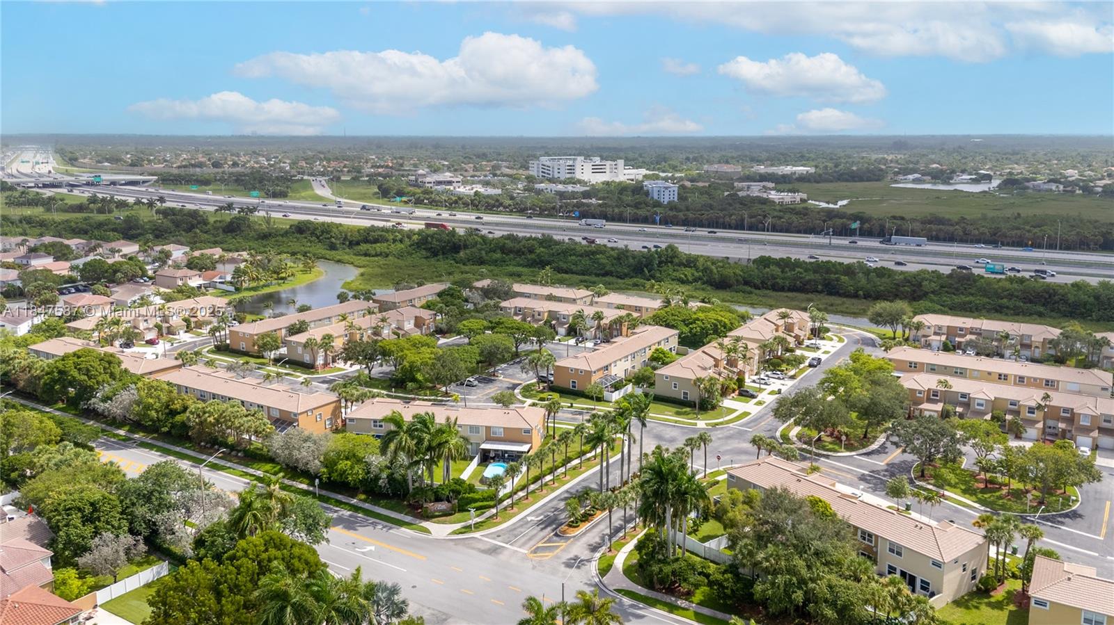 TOWNGATE - Residential Lease