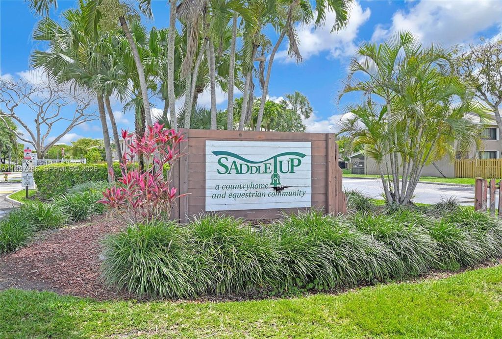 Photo of 4930 S University Dr #4930, Davie, FL 33328 (MLS # A11997266)