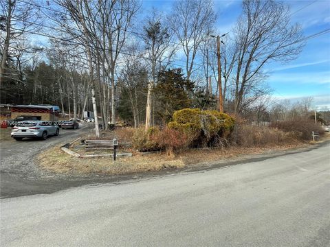 34 Iken Road NY 12446