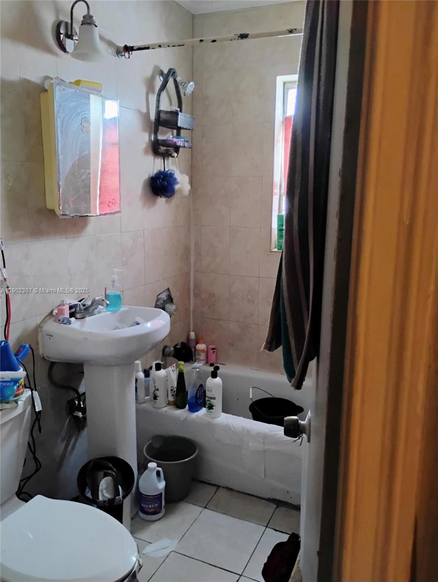 NEW HAVEN SUB - Residential Income