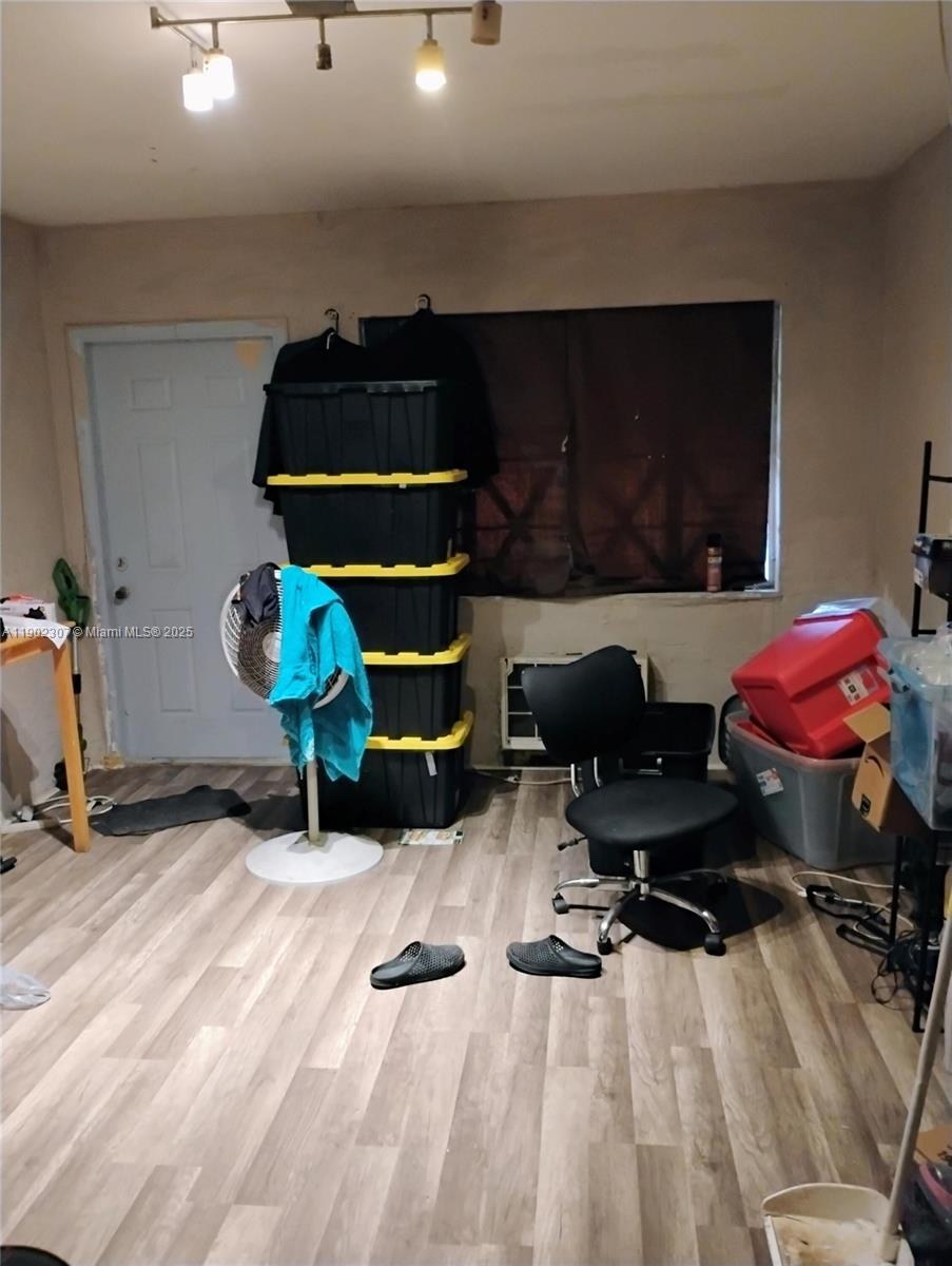 NEW HAVEN SUB - Residential Income