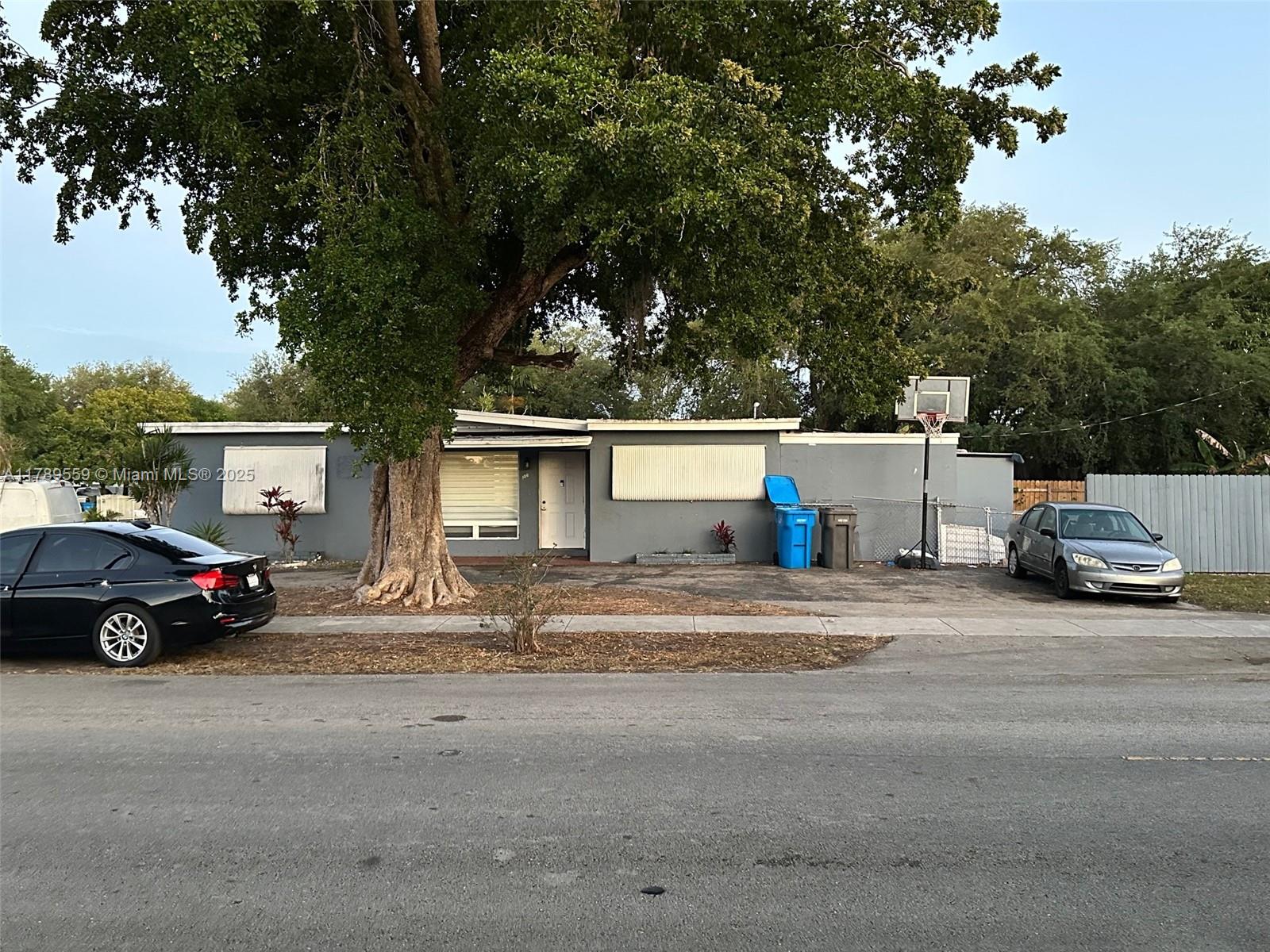 100 Virginia Rd, West Park, Broward County, Florida - 4 Bedrooms  
3 Bathrooms - 