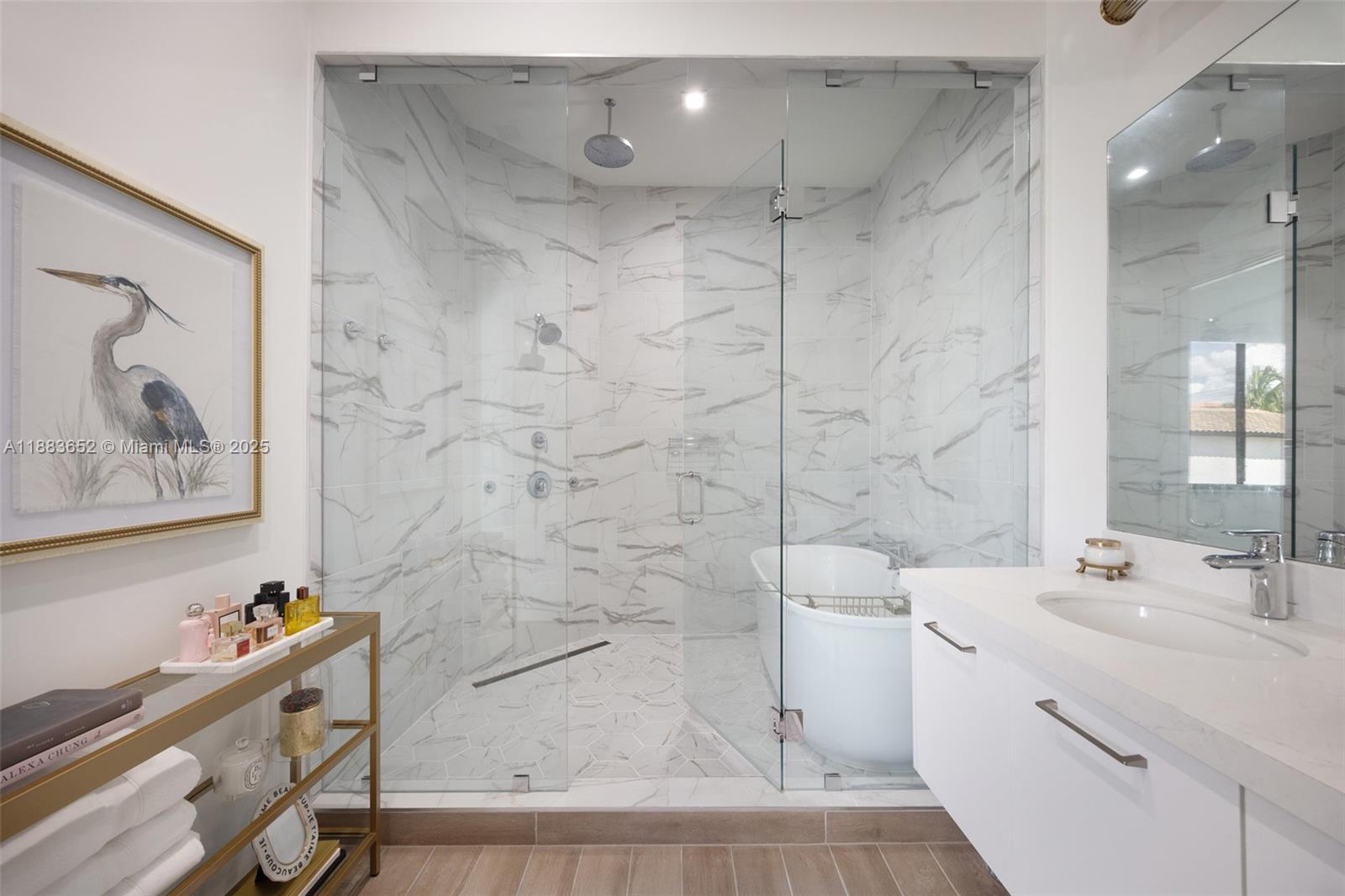 CANARIAS EAST - Residential