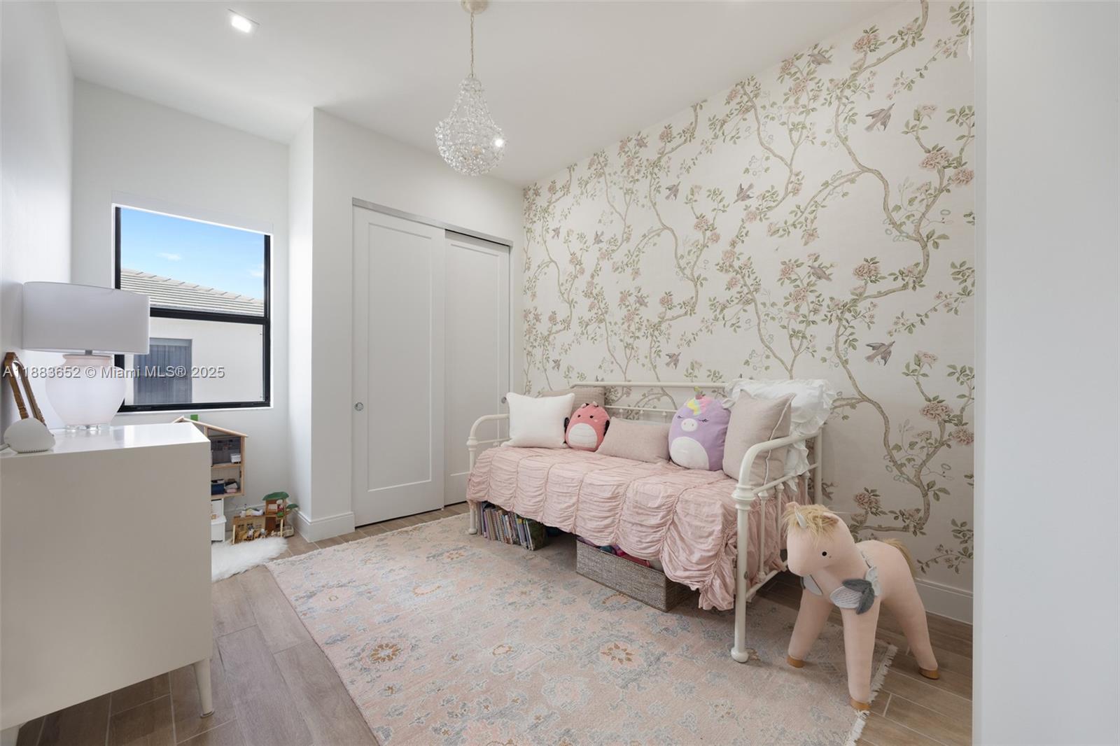 CANARIAS EAST - Residential