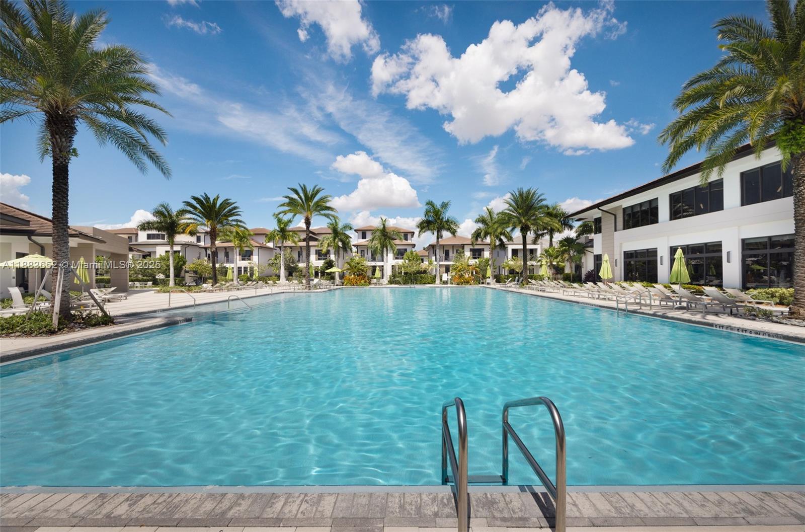 CANARIAS EAST - Residential