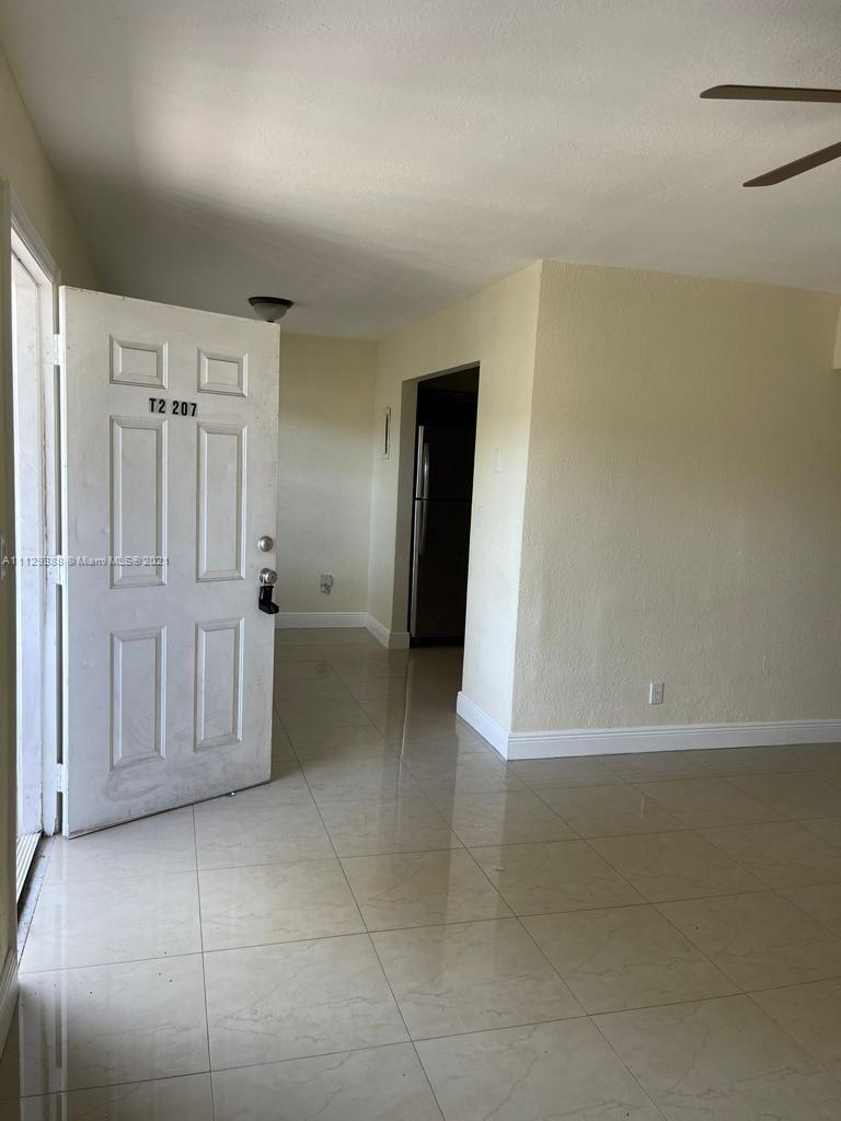 PALMS AT DANIA BEACH (THE - Residential