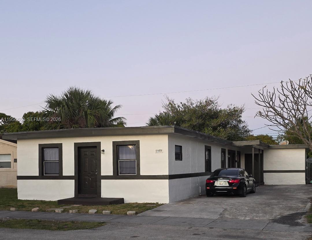 FRANKLIN PARK - Residential Income