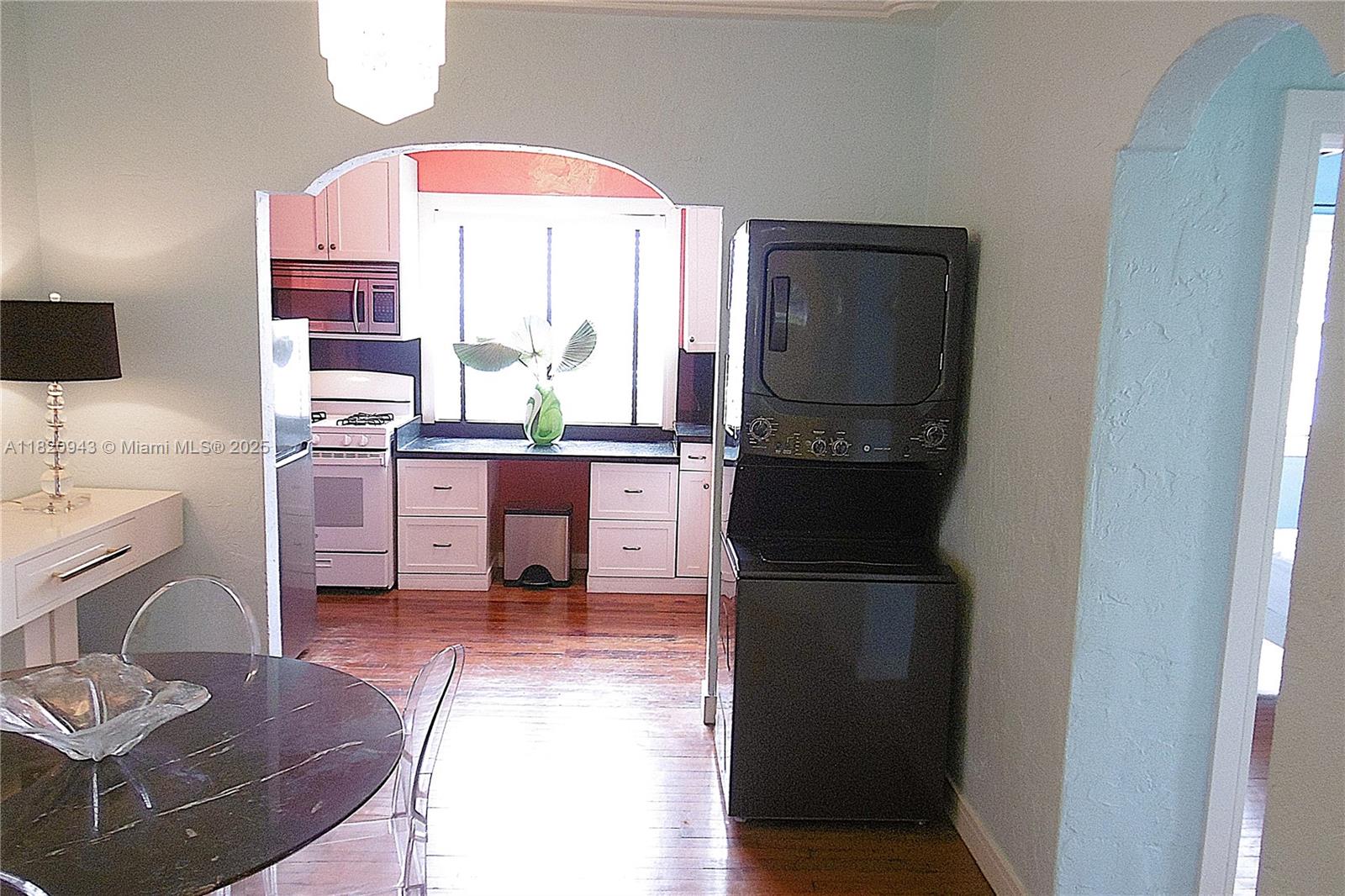 MERIDIAN BEACH CONDO - Residential Lease