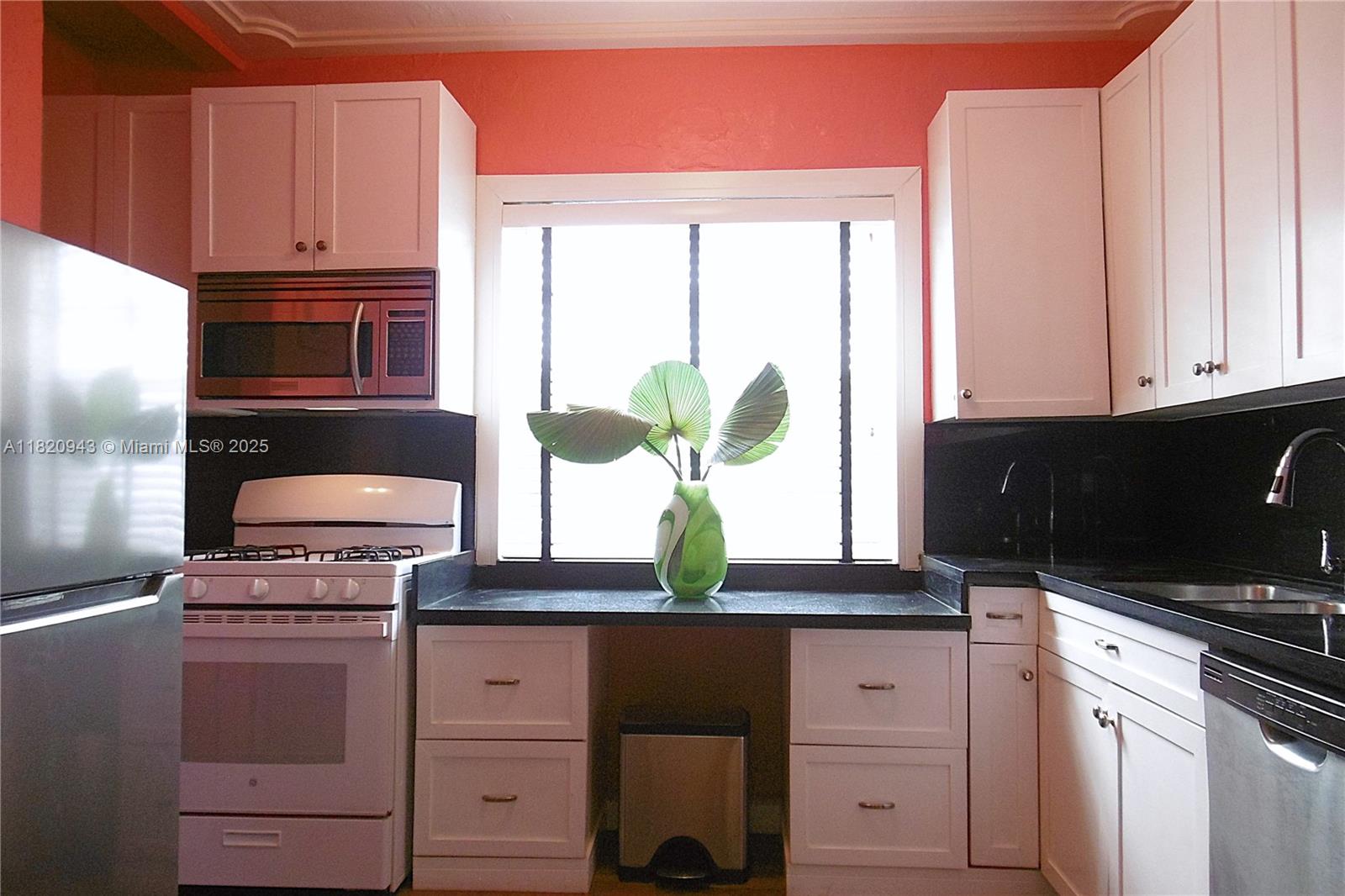 MERIDIAN BEACH CONDO - Residential Lease