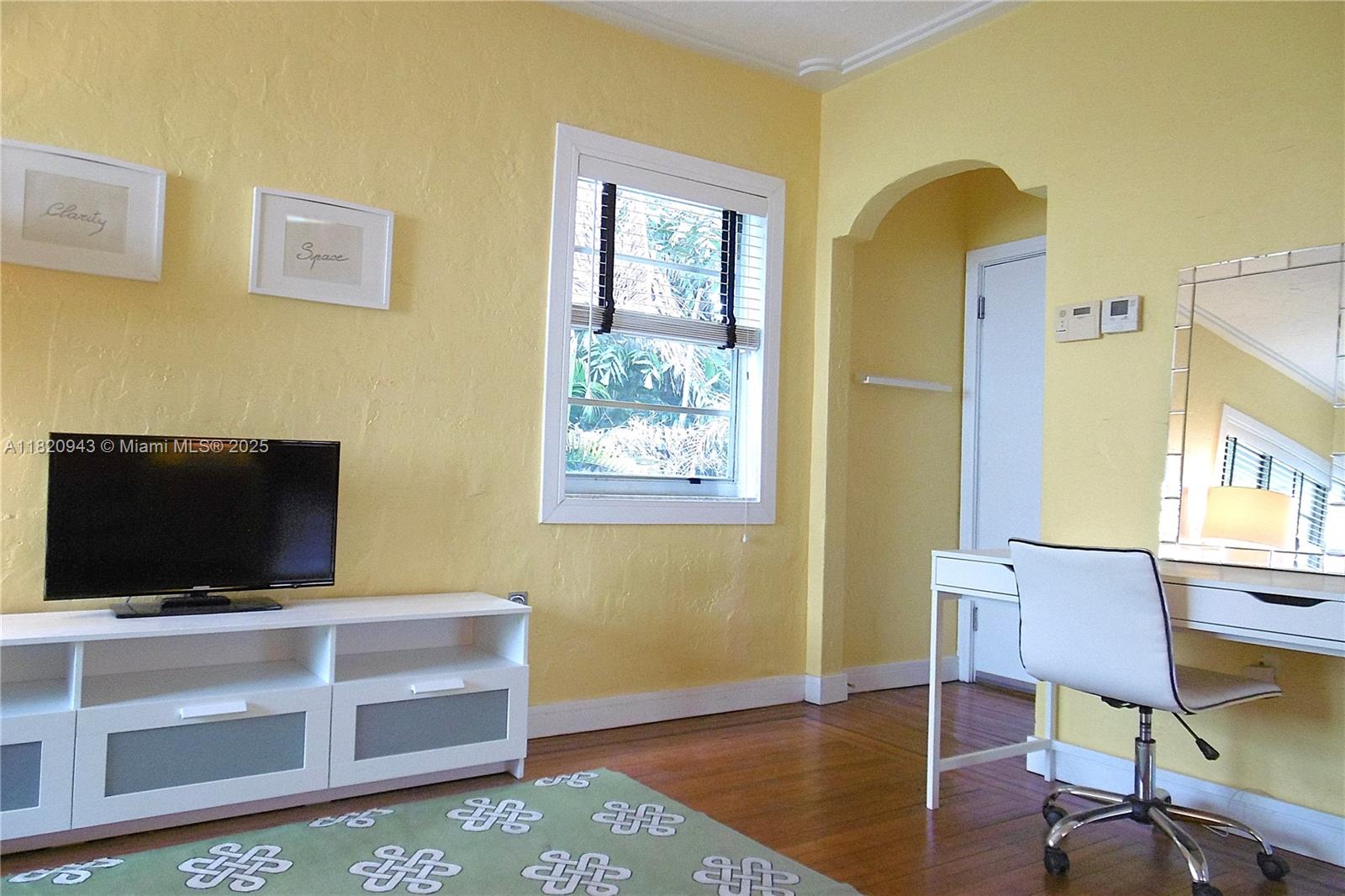 MERIDIAN BEACH CONDO - Residential Lease