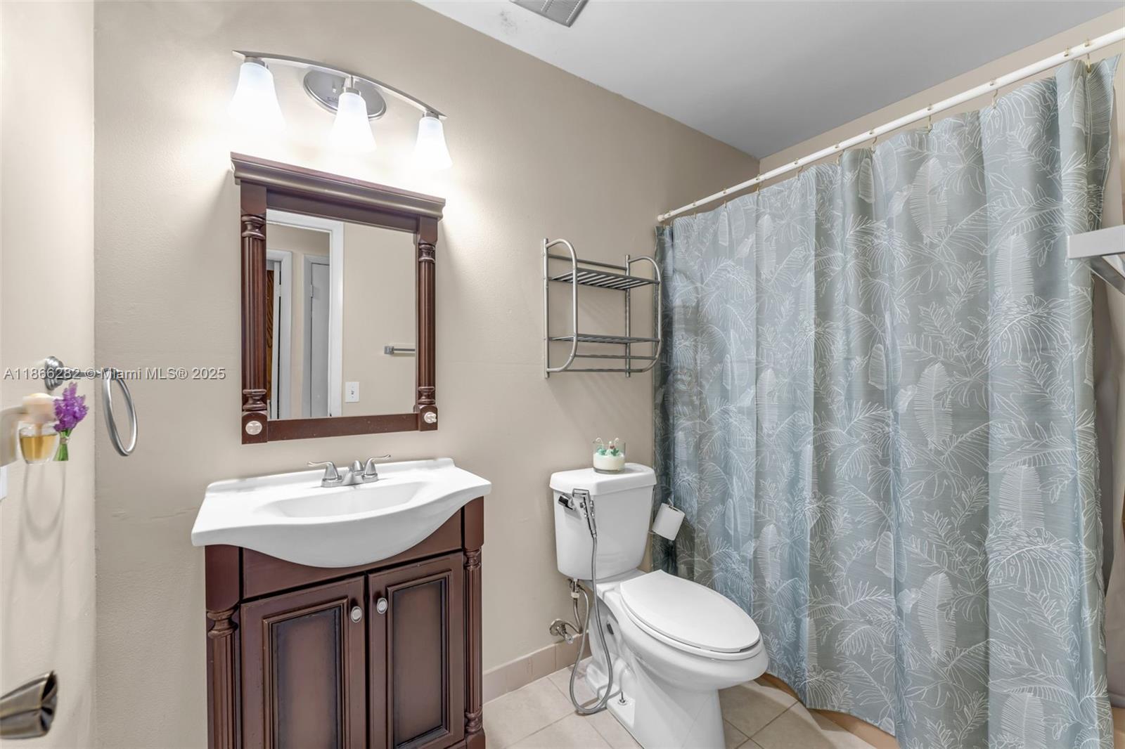 WINSTON PARK UNIT 8 - Residential