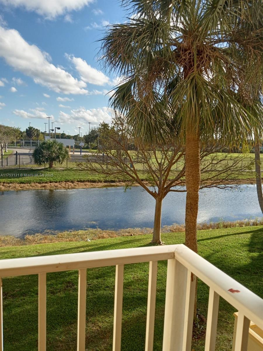 Address Not Disclosed, Lauderdale Lakes, Broward County, Florida - 1 Bedrooms  
2 Bathrooms - 