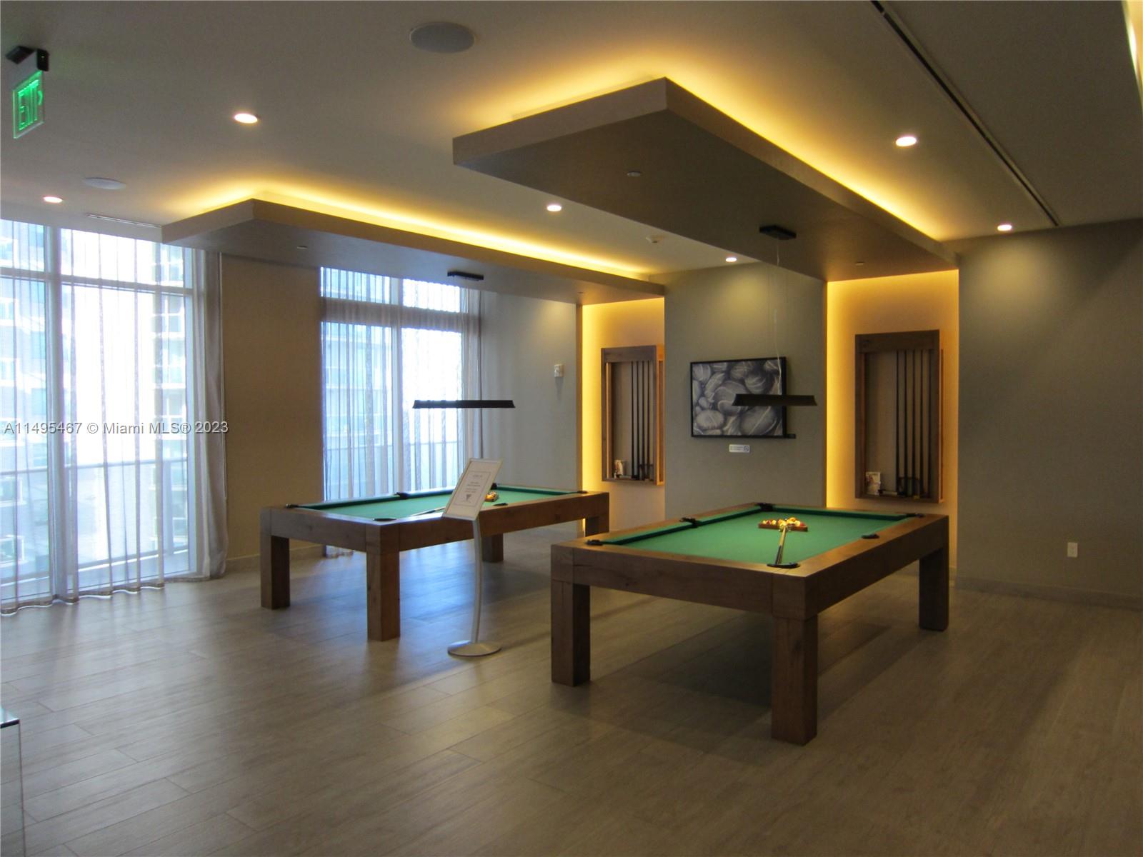 ARIA ON THE BAY CONDO - Residential Lease
