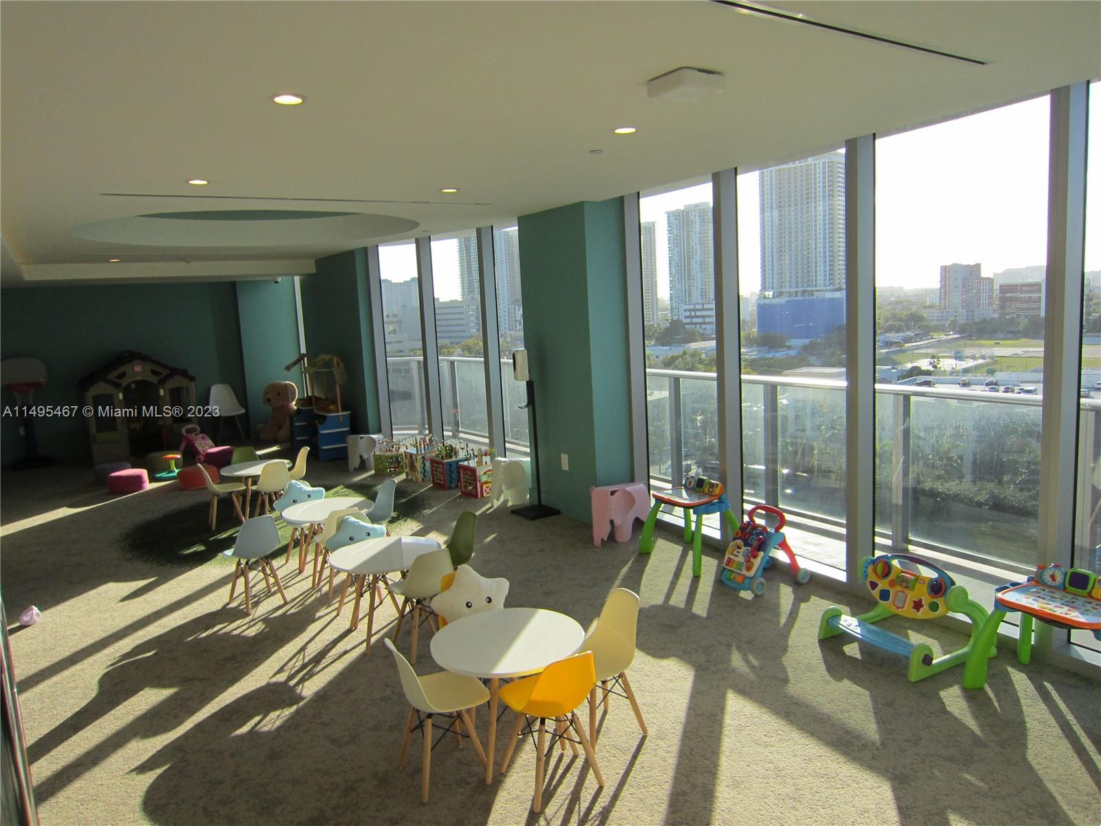 ARIA ON THE BAY CONDO - Residential Lease