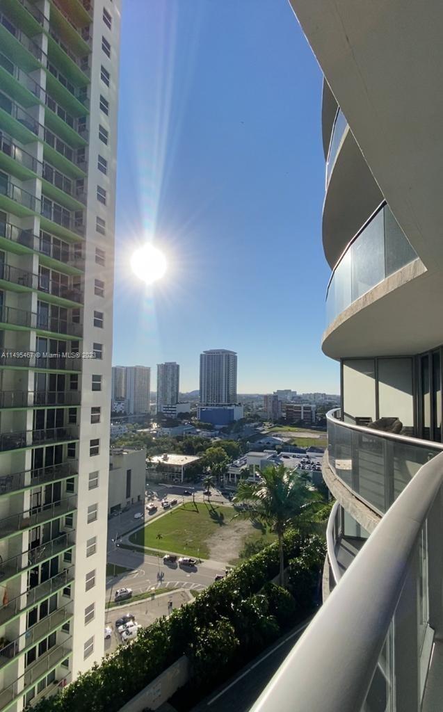ARIA ON THE BAY CONDO - Residential Lease