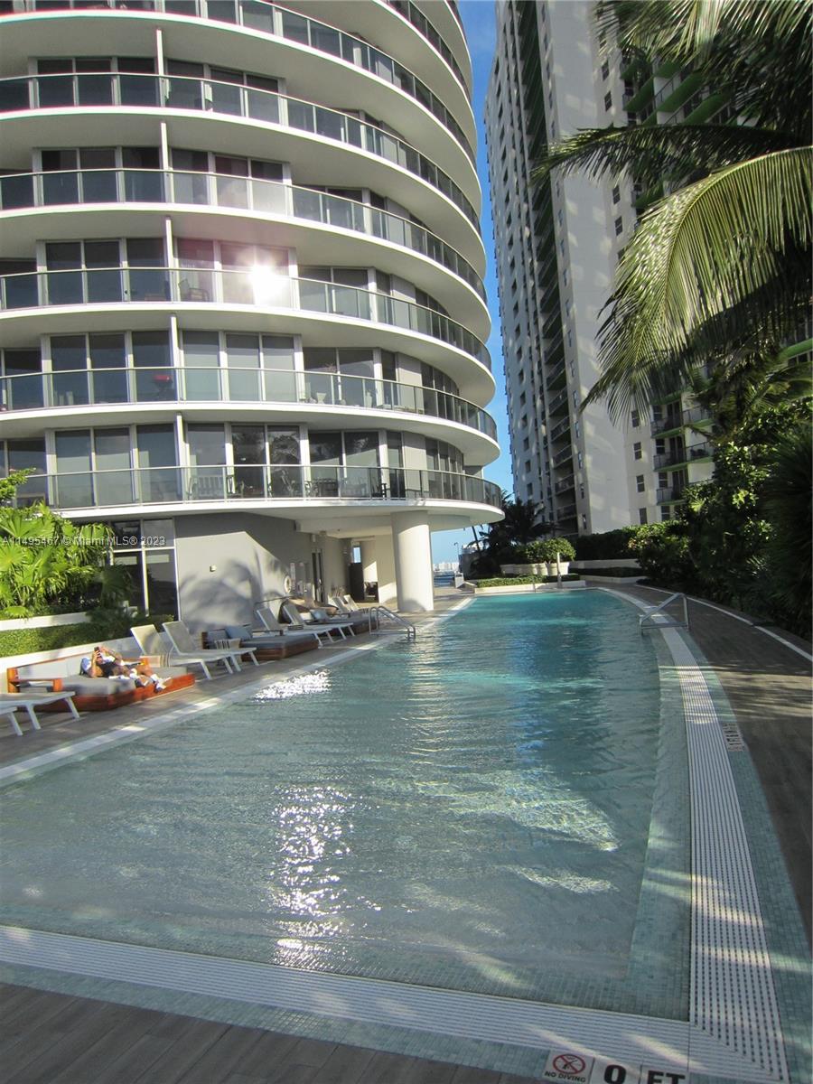 ARIA ON THE BAY CONDO - Residential Lease