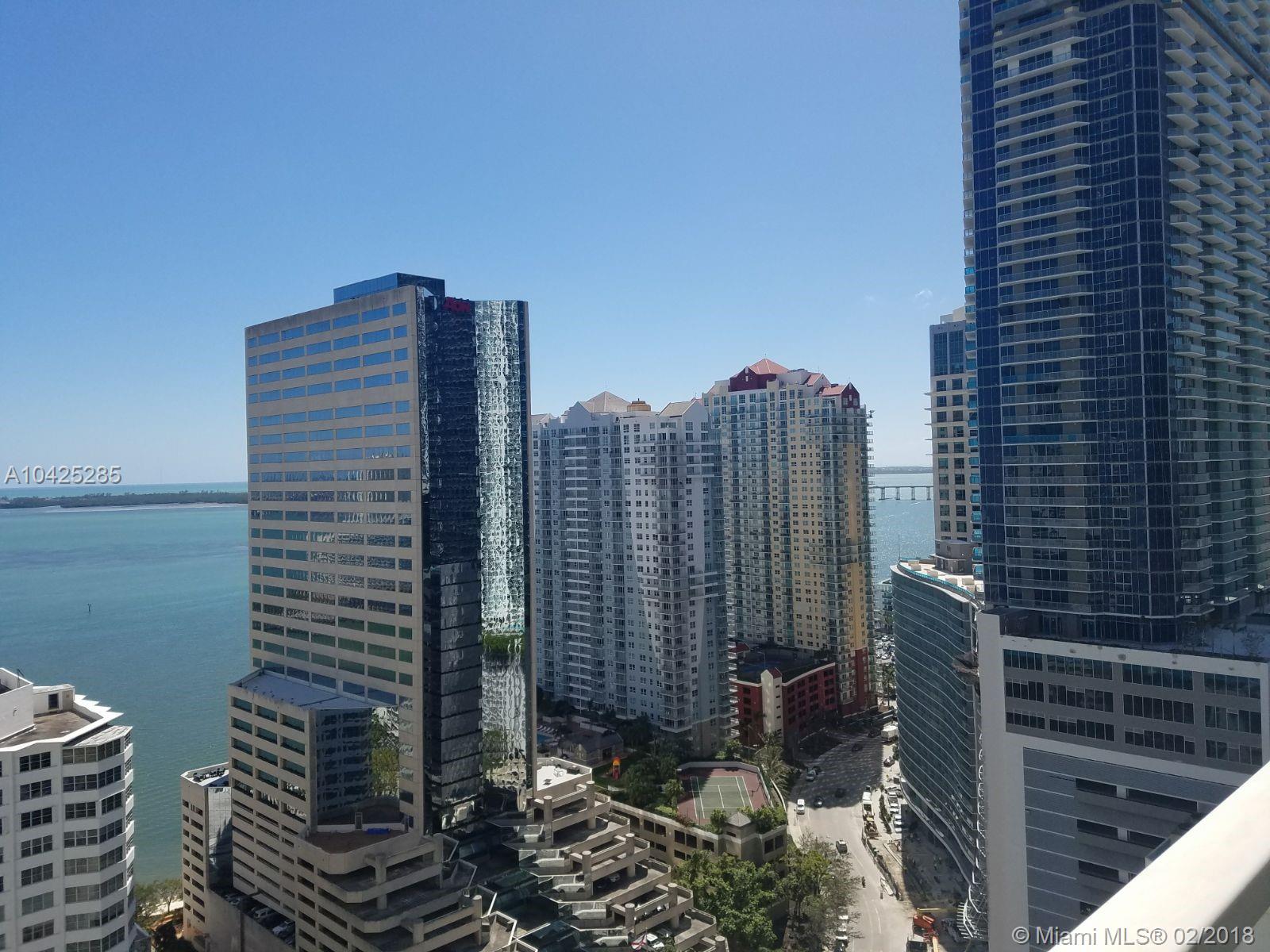 THE PLAZA 901 BRICKELL - Residential Lease