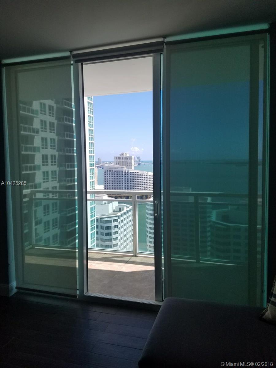 THE PLAZA 901 BRICKELL - Residential Lease