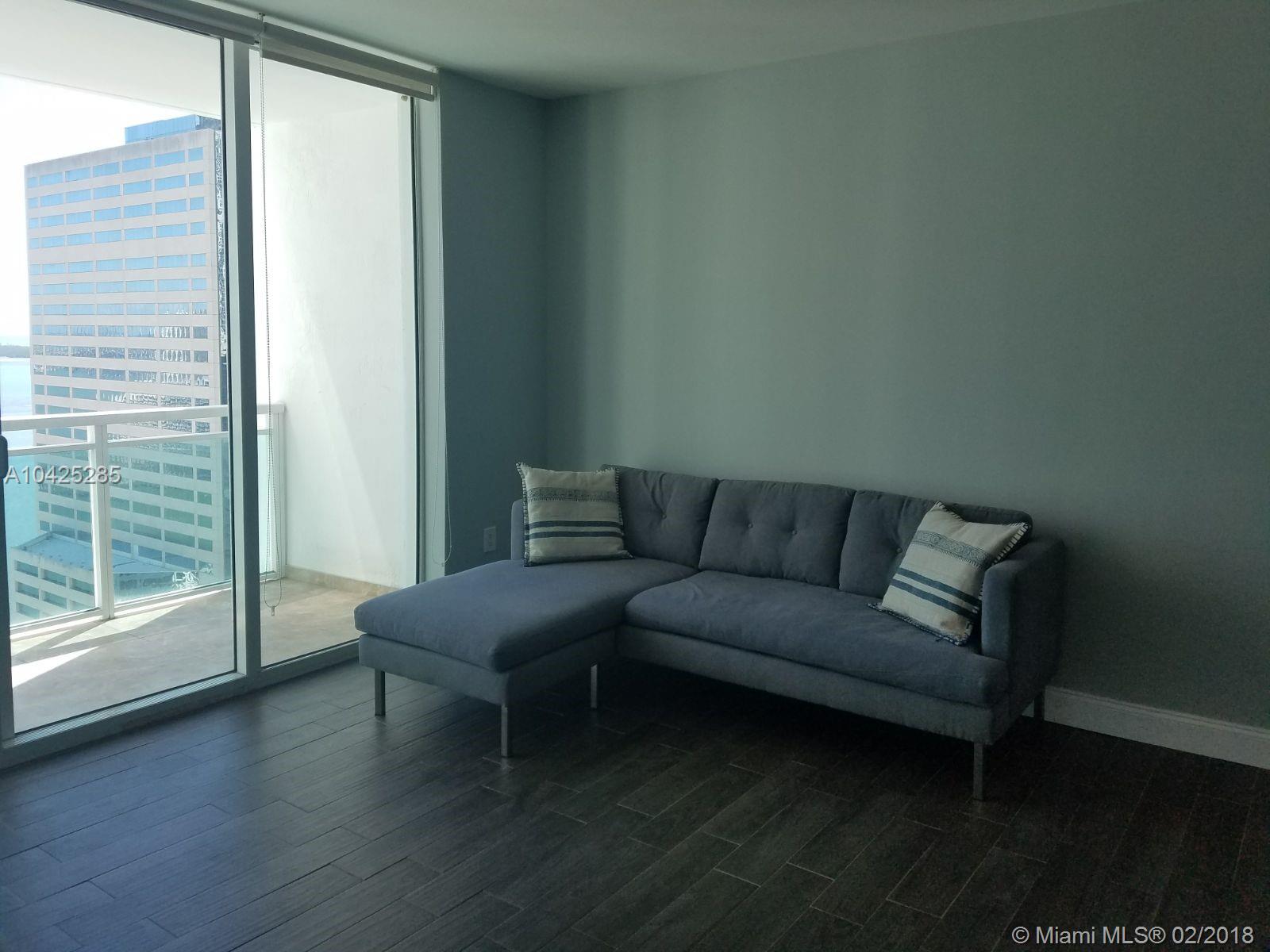 THE PLAZA 901 BRICKELL - Residential Lease