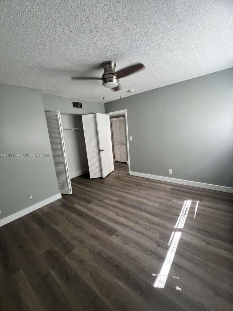 RAMBLEWOOD EAST CONDO - Residential