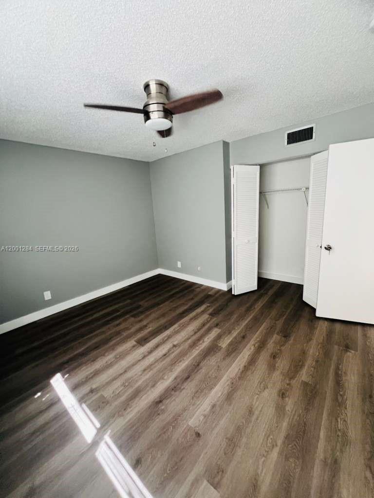 RAMBLEWOOD EAST CONDO - Residential