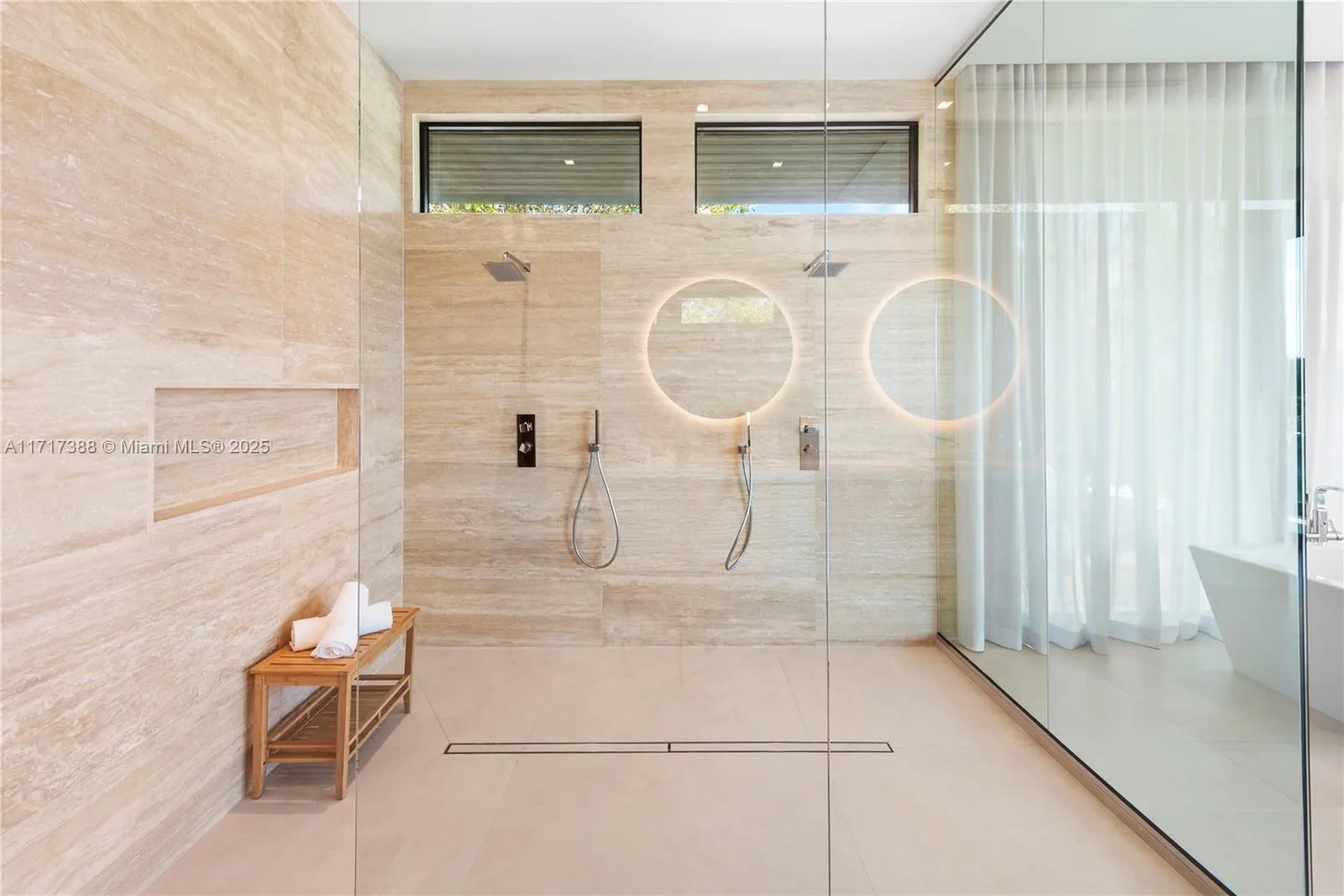 North Miami, Florida 33181, United States, 7 Bedrooms Bedrooms, ,7 BathroomsBathrooms,Residential,Active,22216