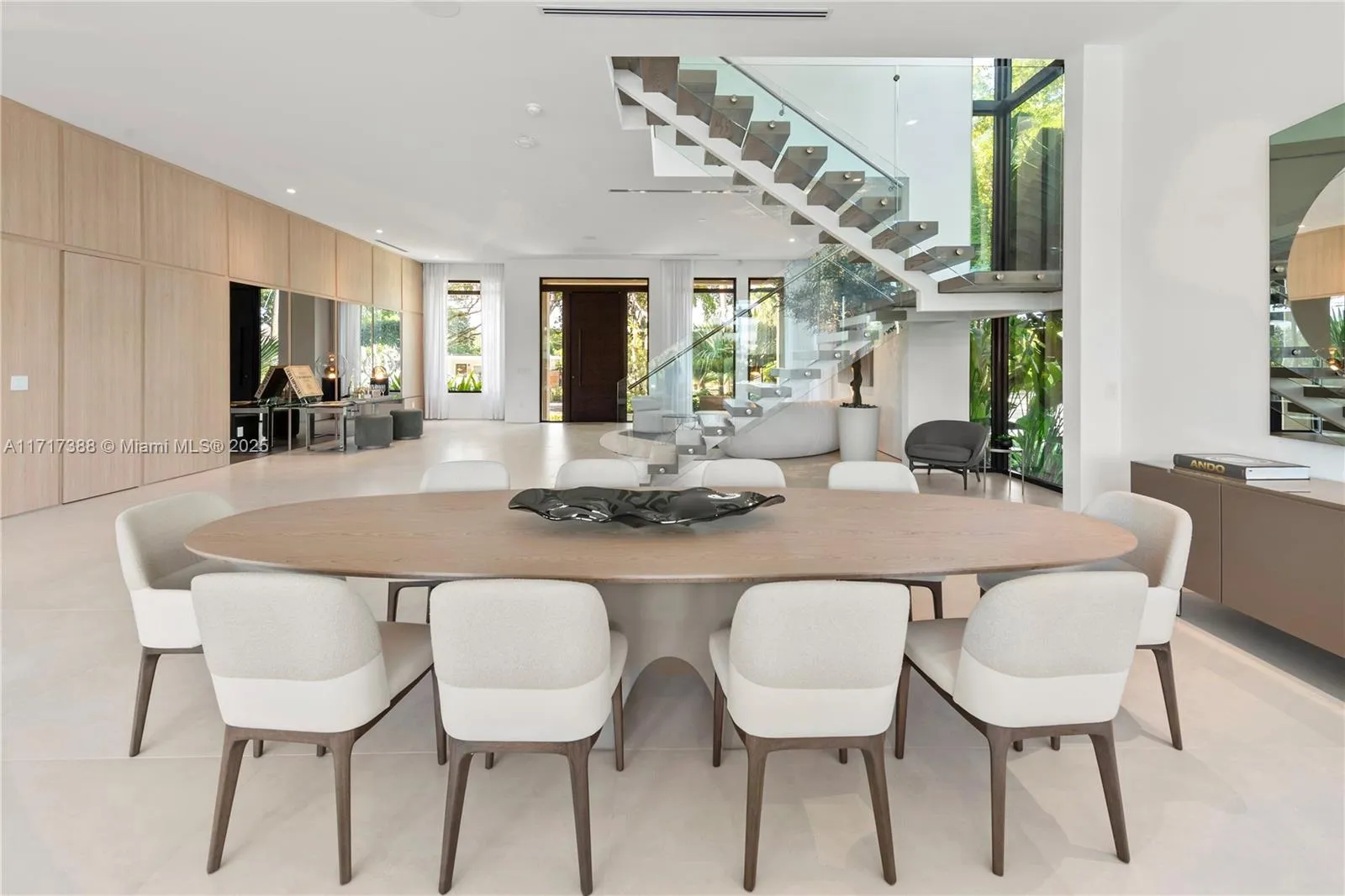 North Miami, Florida 33181, United States, 7 Bedrooms Bedrooms, ,7 BathroomsBathrooms,Residential,Active,22216