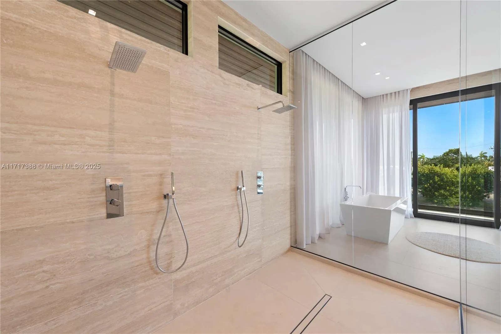 North Miami, Florida 33181, United States, 7 Bedrooms Bedrooms, ,7 BathroomsBathrooms,Residential,Active,22216