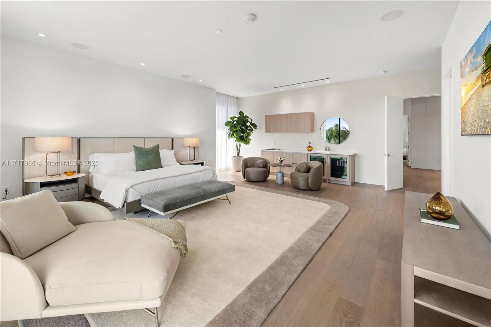 North Miami, Florida 33181, United States, 7 Bedrooms Bedrooms, ,7 BathroomsBathrooms,Residential,Active,22216