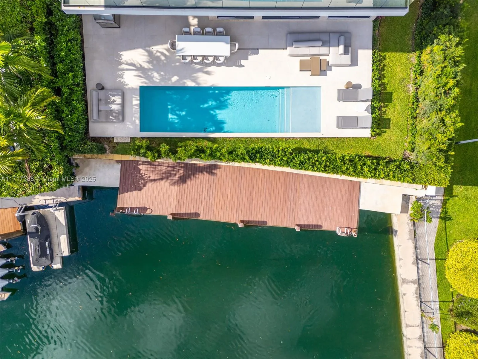 North Miami, Florida 33181, United States, 7 Bedrooms Bedrooms, ,7 BathroomsBathrooms,Residential,Active,22216