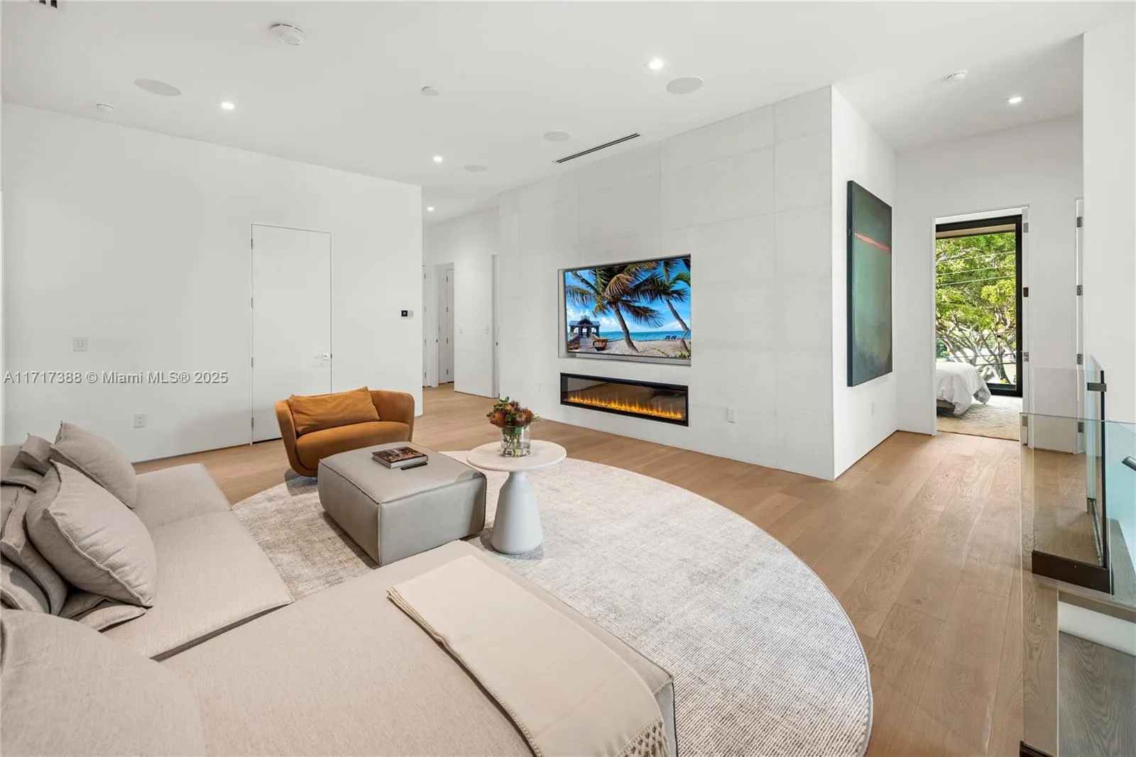 North Miami, Florida 33181, United States, 7 Bedrooms Bedrooms, ,7 BathroomsBathrooms,Residential,Active,22216