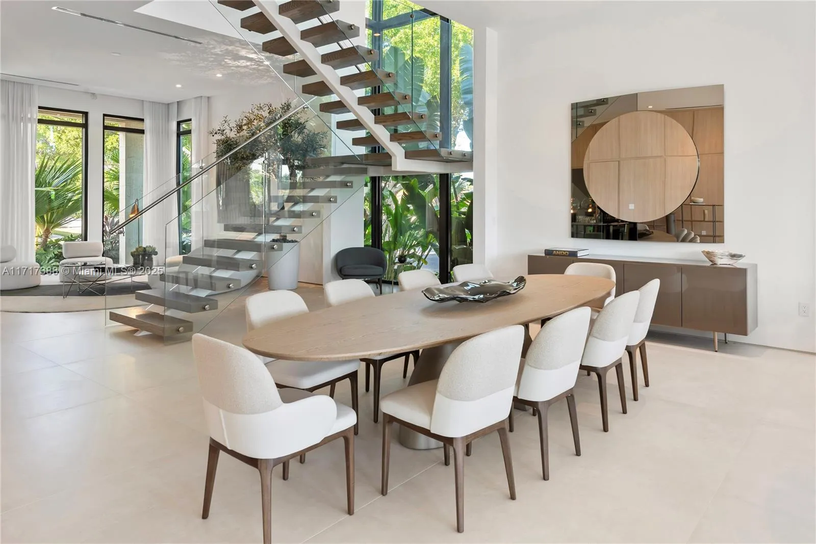 North Miami, Florida 33181, United States, 7 Bedrooms Bedrooms, ,7 BathroomsBathrooms,Residential,Active,22216