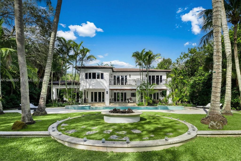 Photo of 5002 SW 86th St, Miami, FL 33143 (MLS # A11949888)