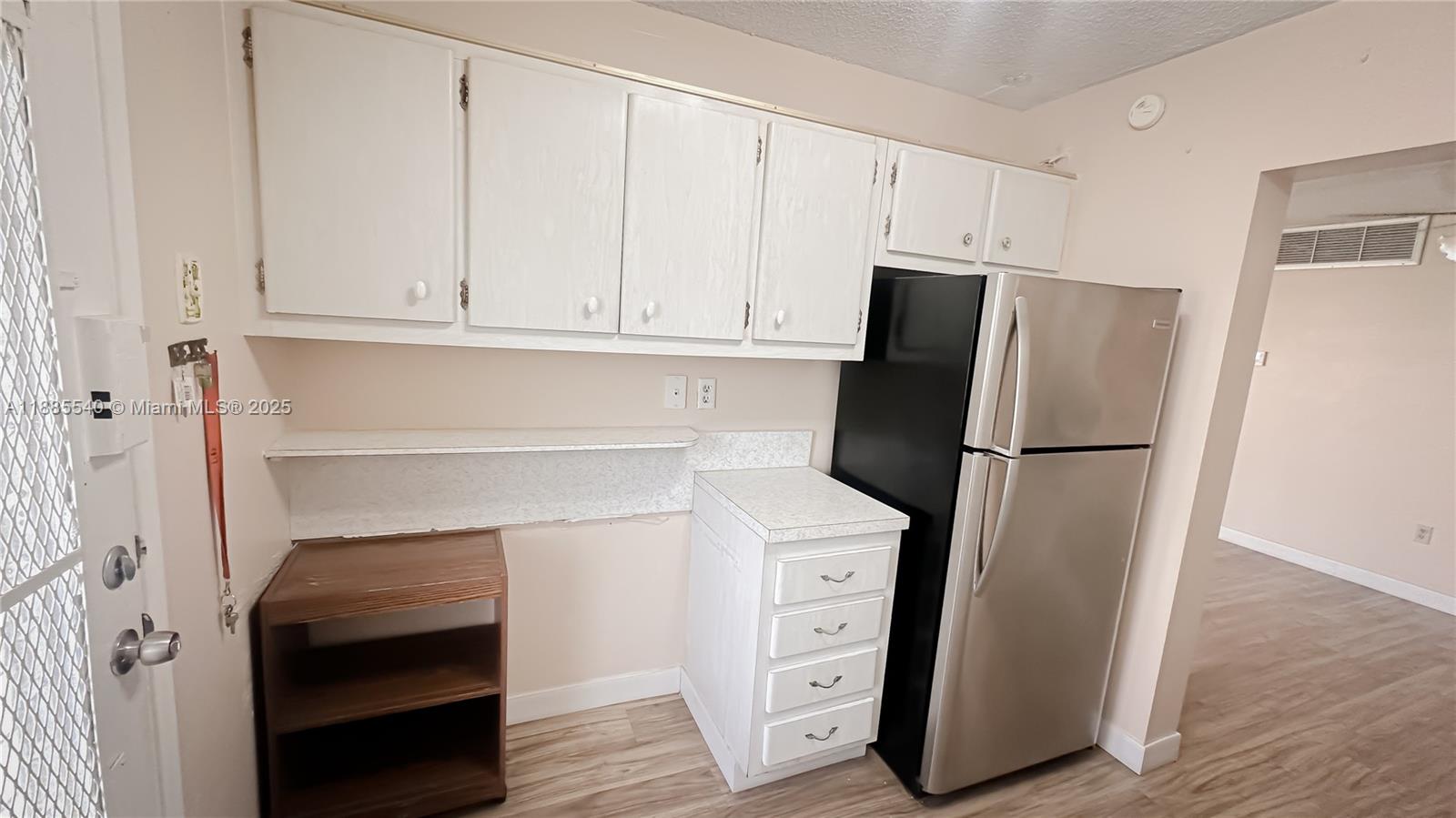 RO-MONT SOUTH CONDO J - Residential