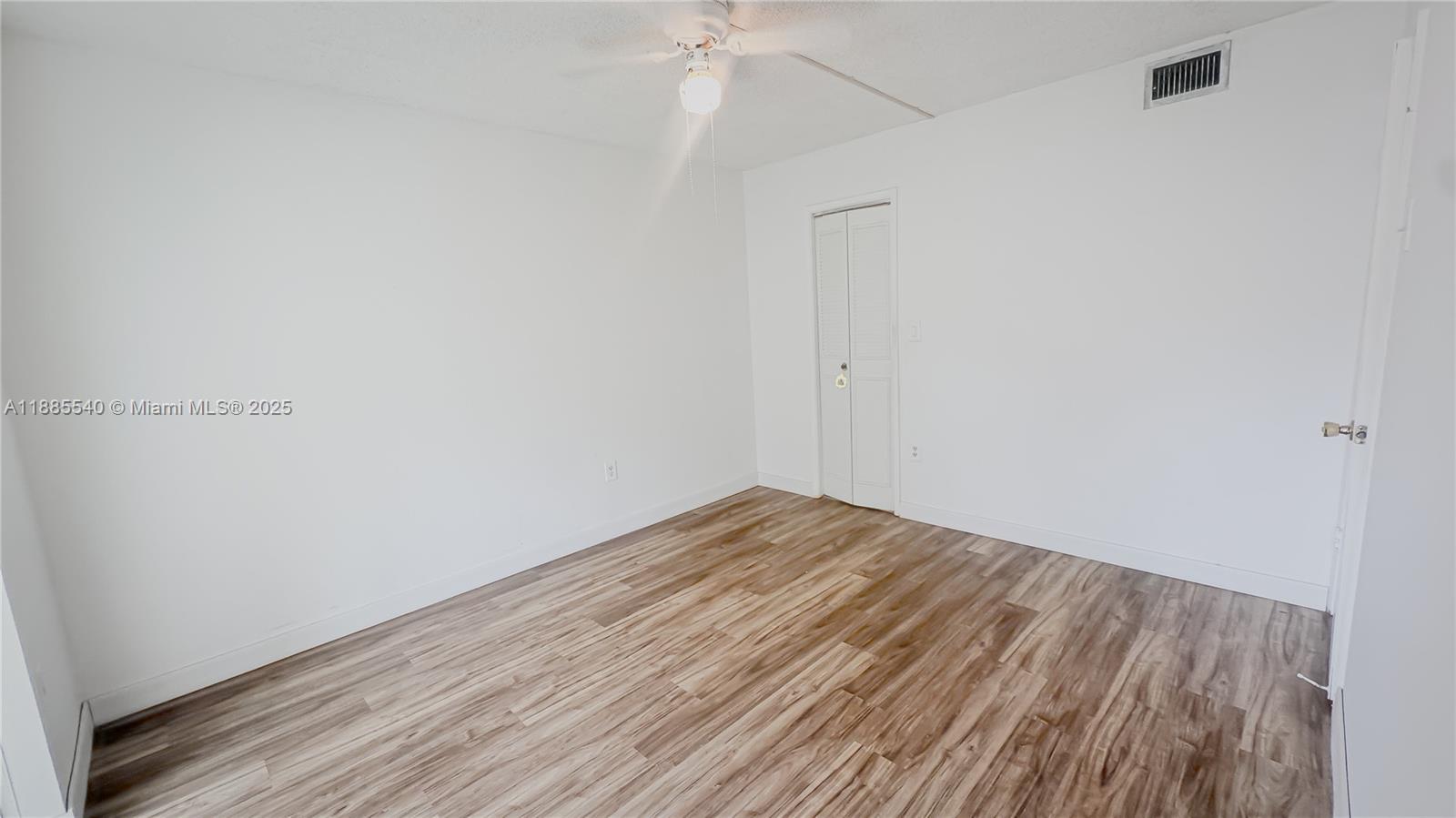 RO-MONT SOUTH CONDO J - Residential