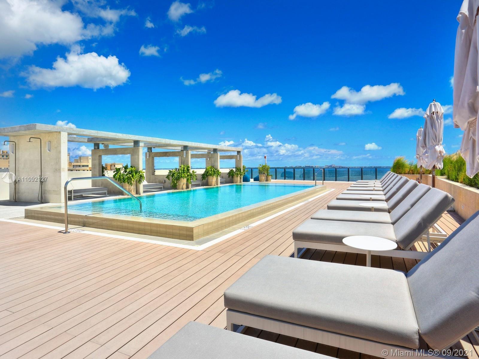 THE FAIRCHILD COCONUT GROV - Residential