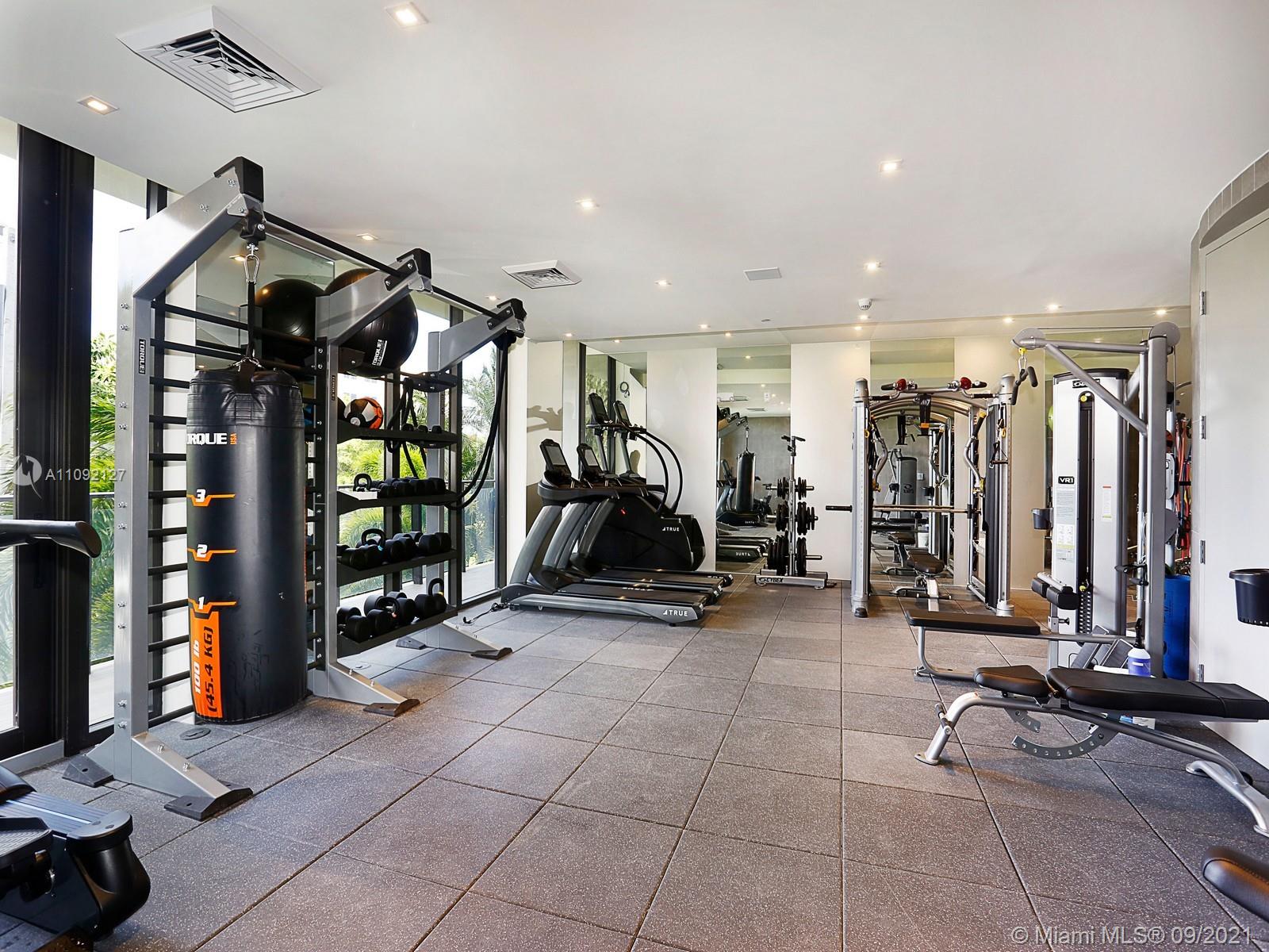 THE FAIRCHILD COCONUT GROV - Residential