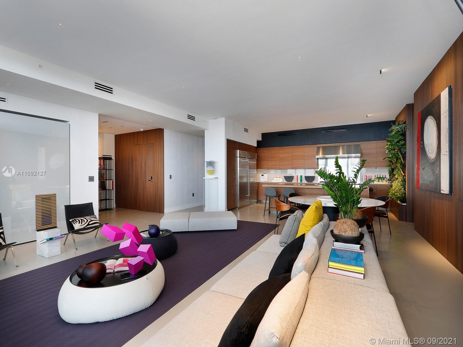 THE FAIRCHILD COCONUT GROV - Residential