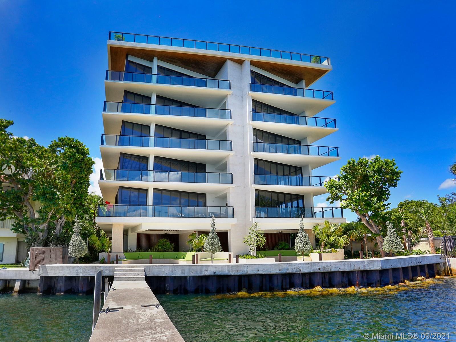 THE FAIRCHILD COCONUT GROV - Residential