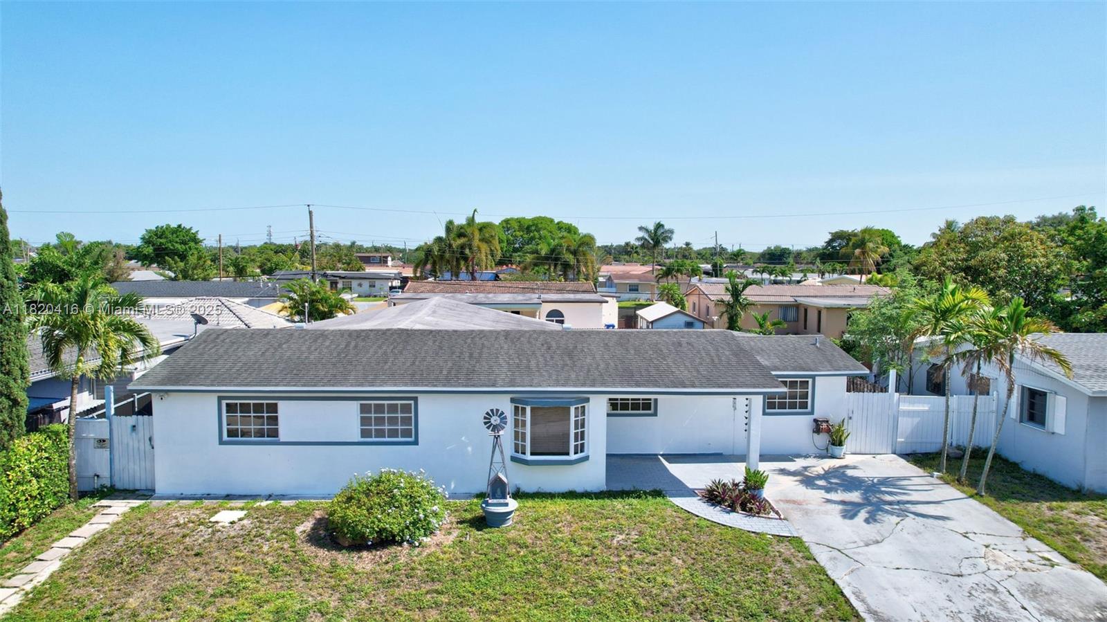 Property for Sale at 7950 Nw 174th Ter, Hialeah, Miami-Dade County, Florida - Bedrooms: 4 
Bathrooms: 3  - $740,000